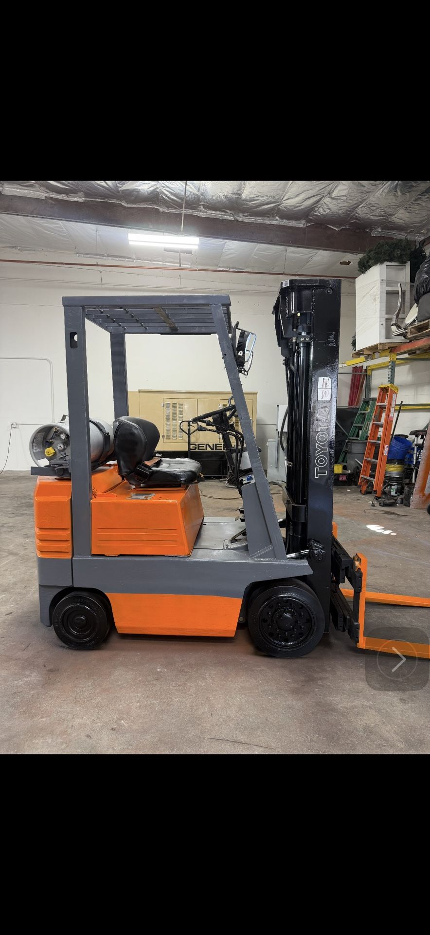 Forklift