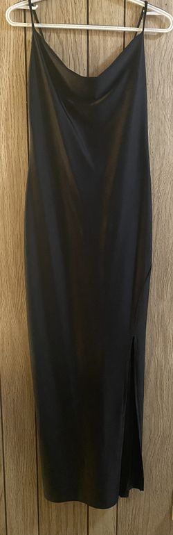 Black Midi Dress With Slit 