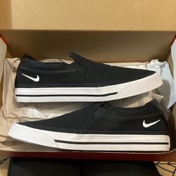 Nike  Shoos 