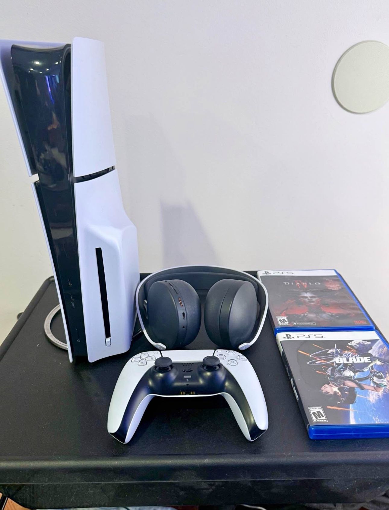 PlayStation 5 Slim Disc Edition Bundle + 2 Games & Accessories