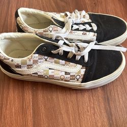 Vans Size 4 Girls US Missy 