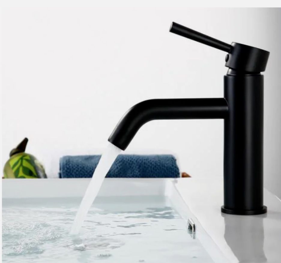 Rbrohant RB0709 Single-Handle Single Hole Bathroom Faucet in Matte Black