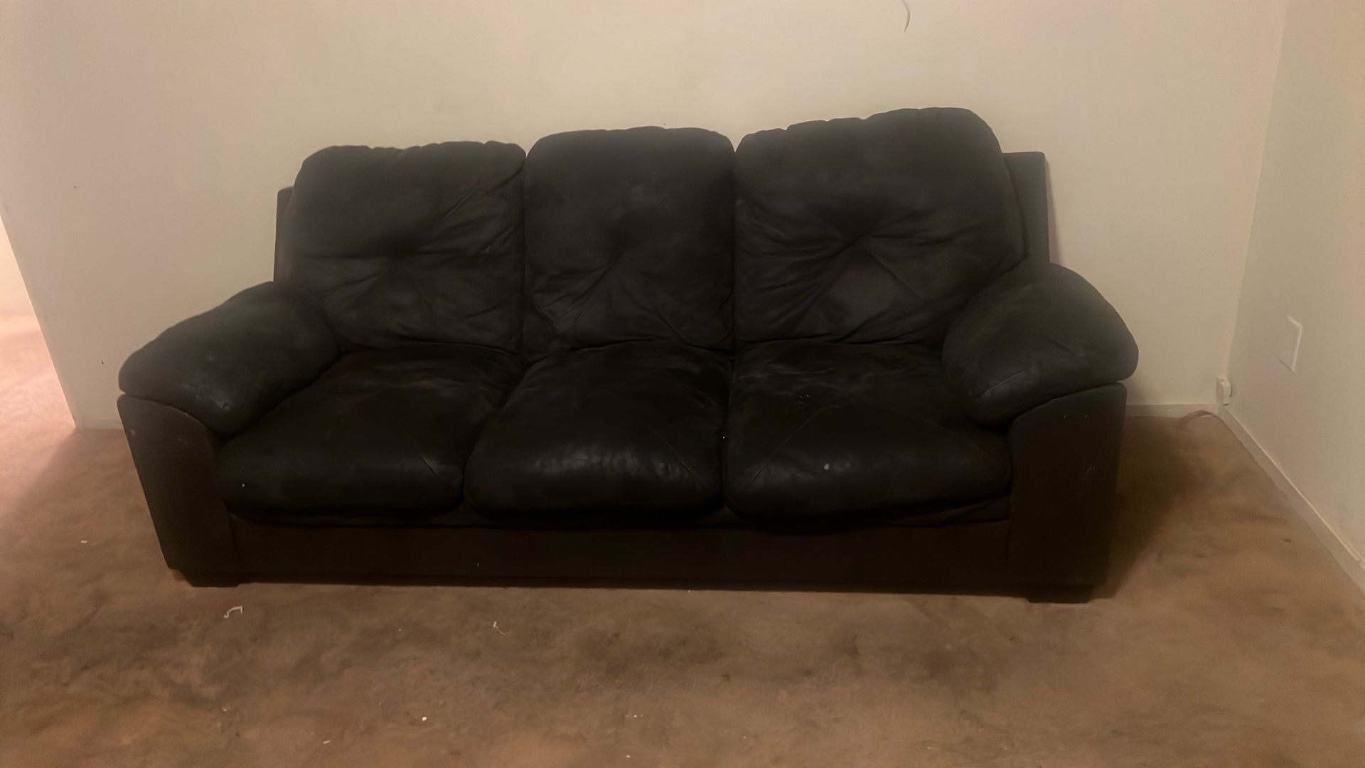 Free Sofas 