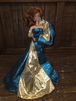 1992 Mattel Classique Benefit Ball Barbie Doll