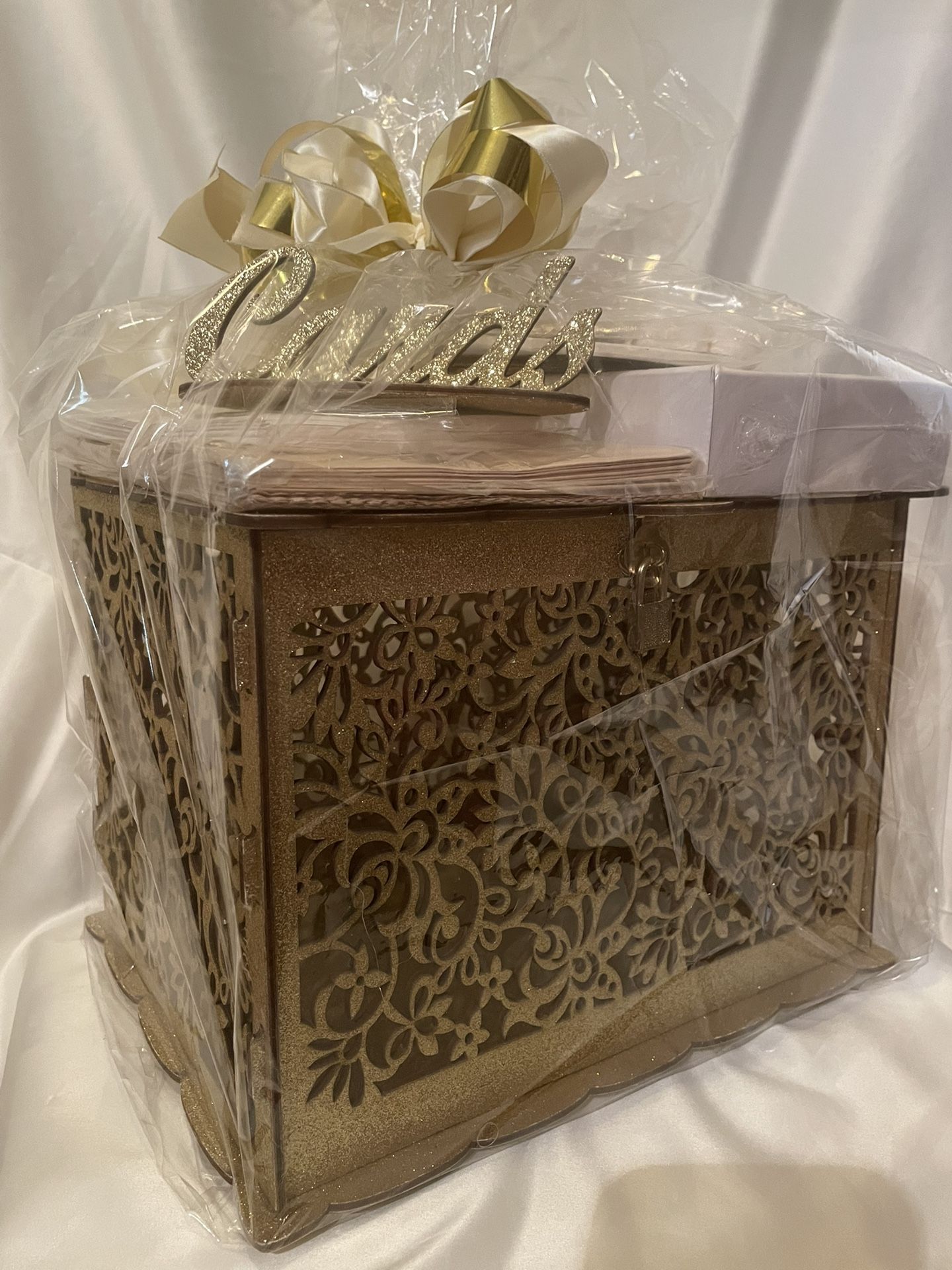 Unique Wedding Gift Table Gift Basket