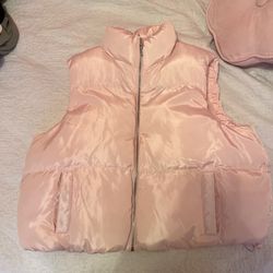Charlotte Russe pink puffer vest very soft inside worn 1