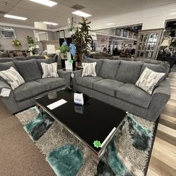 2 Pc Sofa And Loveseat 