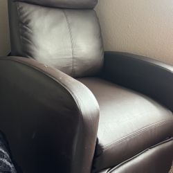 Recliner Chair 
