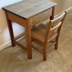Old School Desk And Chair 