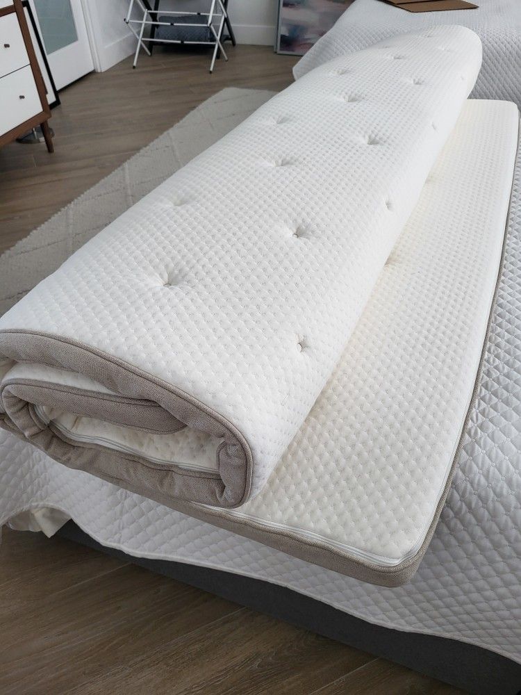 King Bed Mattress Topper