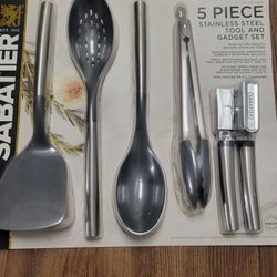 5 PIECE stainless Steel Tool and Gadget Set