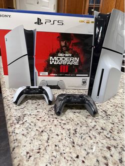 Sony PlayStation 5 slim call of duty bundle used