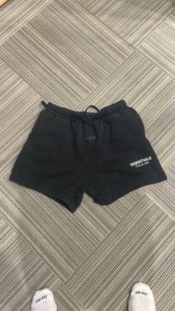 Essentials shorts men’s M