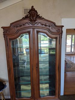 Louis xv display shelf