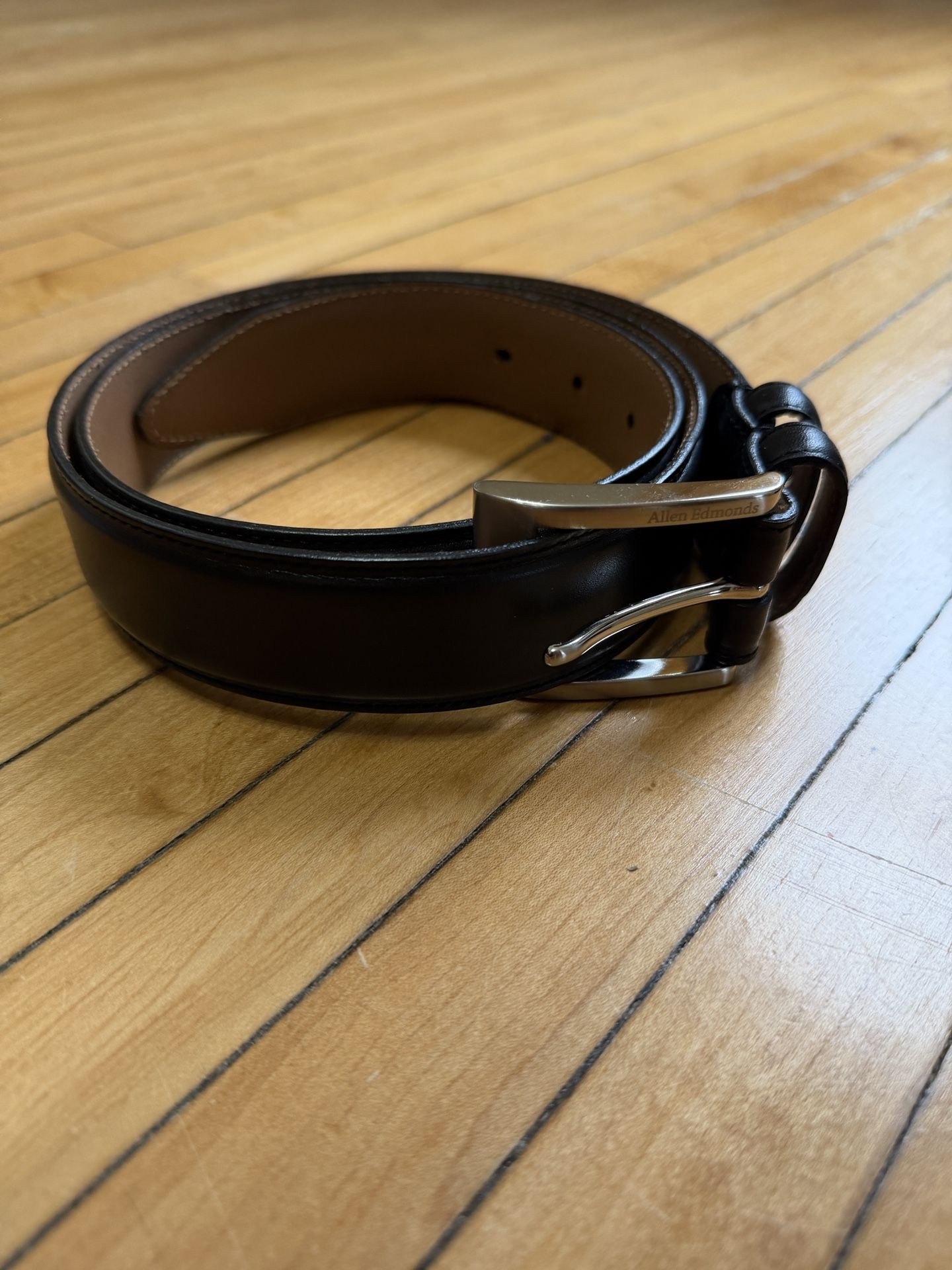 Allen Edmonds Leather Black Belt 39501 Men Handcrafted Size 38 Made In USA