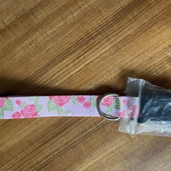 Dog color, pink with roses