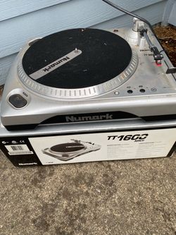 Numark turntable 1600 Newmark turntable 1600