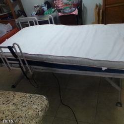 Adjustable Bed 