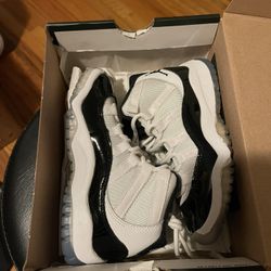 Jordan 11 Concords Size 11C DS