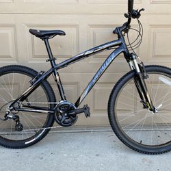 Specialized Hardrock Mountain Bike
