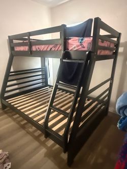 Bunk bed