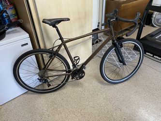 Gravel Bike