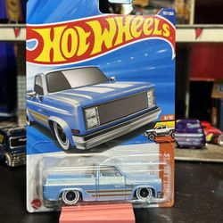 Hotwheels 83 Silverado Squarebody 