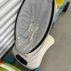 For moms Baby Rocker 
