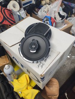 Pioneer 6.5" Speakers