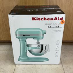 KITCHEN AID BOWL-LIFT STAND MIXER KSM55SXTXIC ICE BLUE.