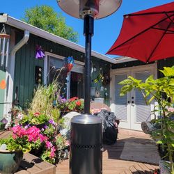 $68 - NEW Outdoor Patio Heater With Cover