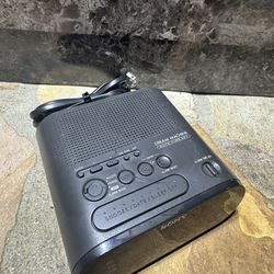 Sony Dream Machine ICF-C218 Black AM FM Digital Alarm Clock Radio 