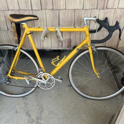 Late 80s cannondale bicycle with duraace components