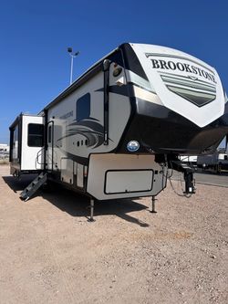 2020 Coachmen Brookstone 310RL