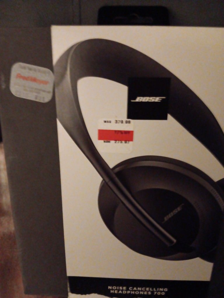 Bose Noise Canelling Headphones 700