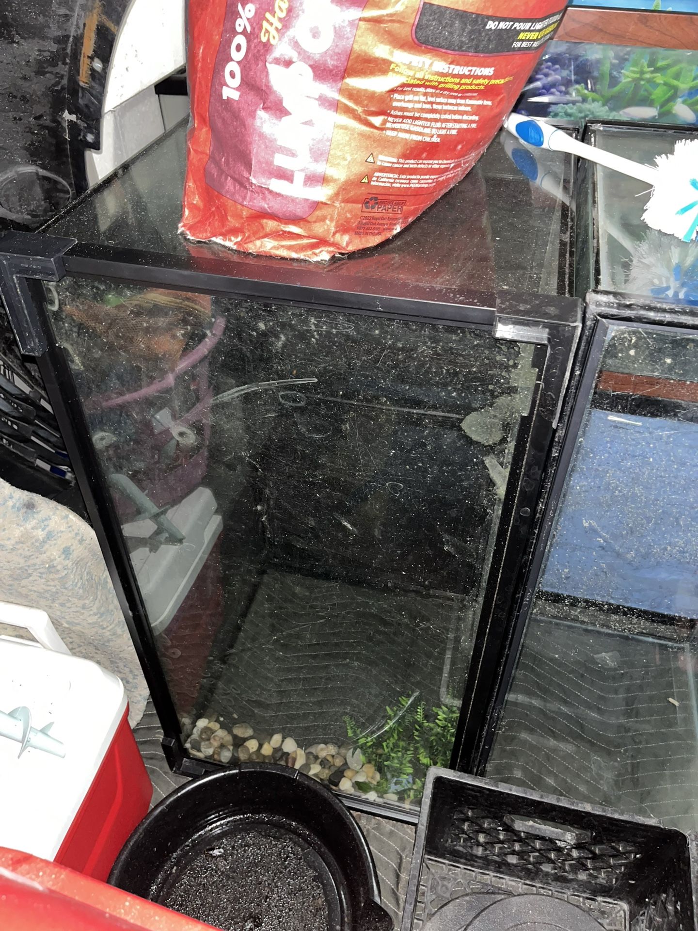 50 GALLON FISHTANK / AQUAIRUM / ENCLOSURE/ REPTILE/ TURTLE