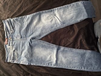 Light Wash Denim Jeans