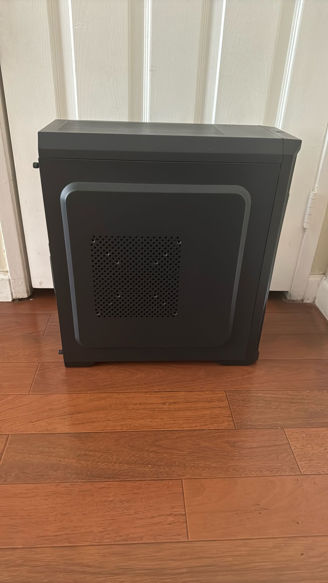 PC Case Black Brand: Cougar