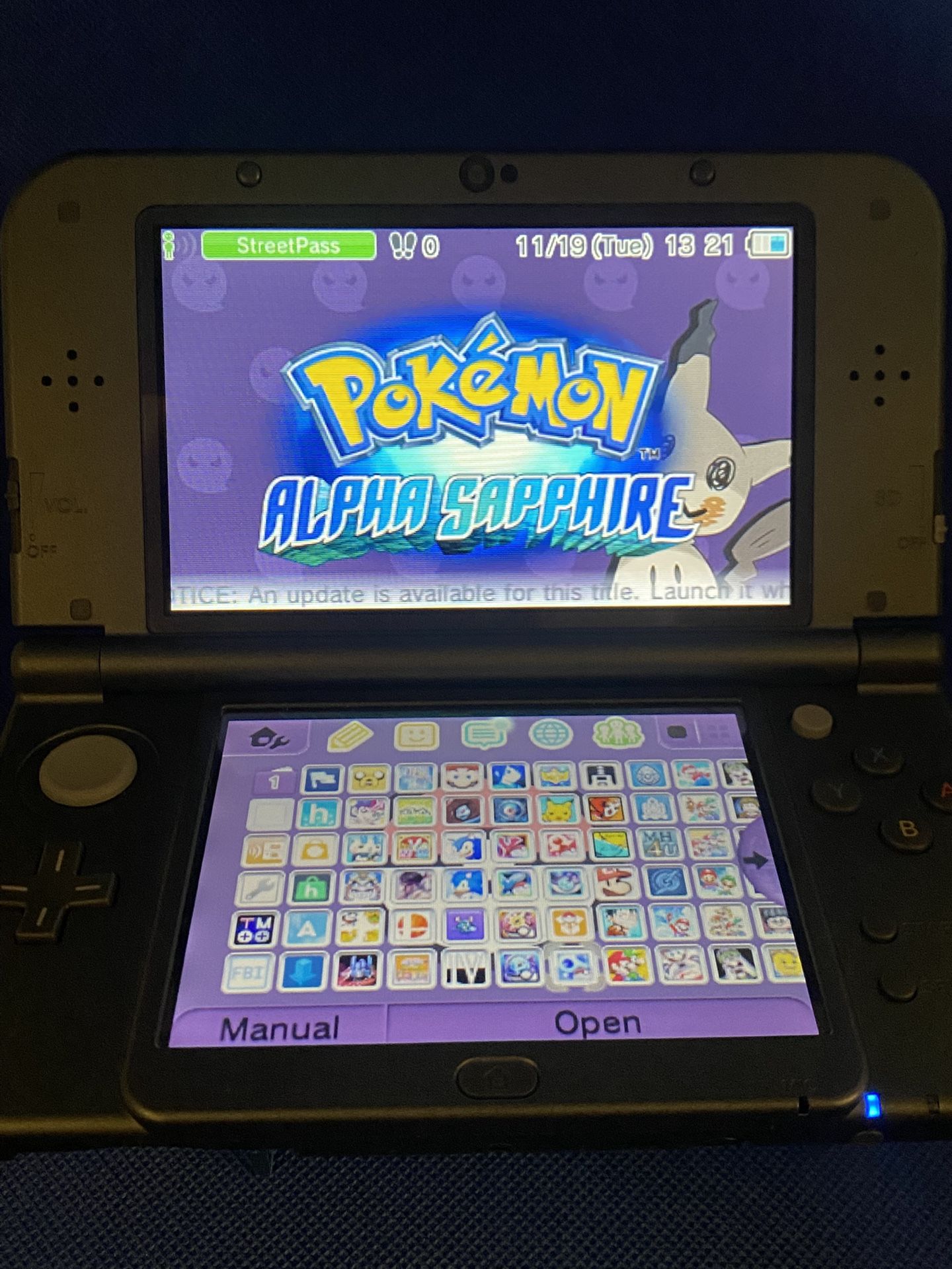 Nintendo New 3ds XL Pokemon Gen 1-7 With Other Games