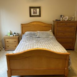 Full Bedroom Set Mattress Included