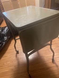 Metal Expanding Rolling Cart With Drawer