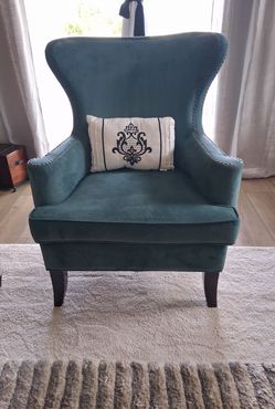 Pick Up Only! Blue Elliott Wingback