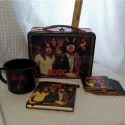 AC/DC - Highway to Hell Lunchbox with Pen,Pad,Cup and Coasters