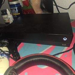 Xbox One X
