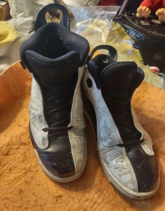 Rare Collectible Air Jordan Size 9 Dub Zero White Concords