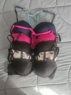 36D bras lot