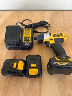 Dewault 1.3 screwdriver drill