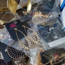 Fashion Jewely