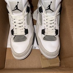 Jordan 4 Military Blk Authenticated From Goat 
