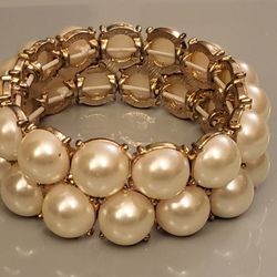 PEARL BRACELET